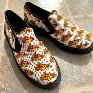 TUK Pizza slip on creepers